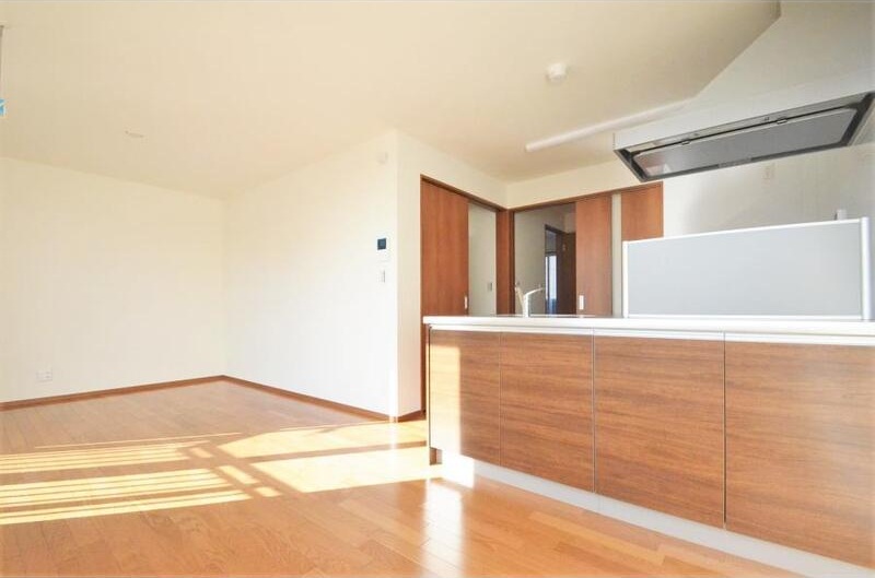 セキュリティ　女性の方でも安心のモニター付きインターホン♪