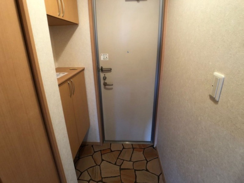 玄関　図面と現状に相違がある場合には現状を優先