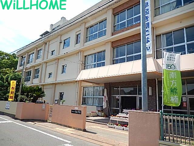 小学校　和歌山市立有功小学校（小学校）まで565m