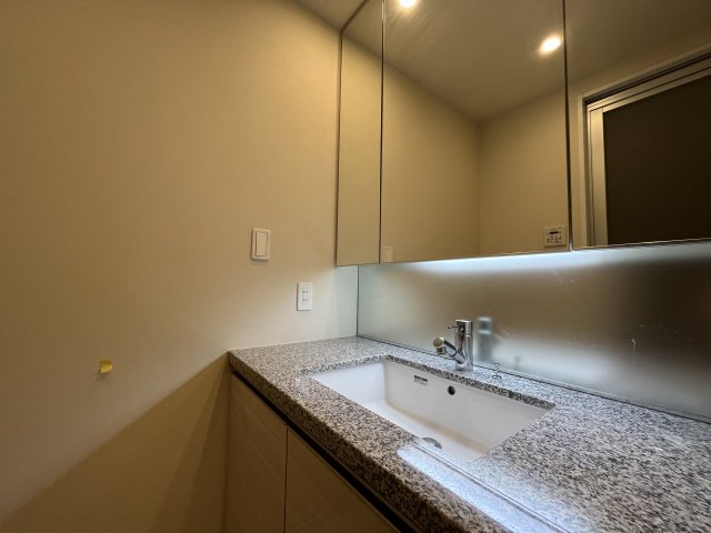 洗面設備　別部屋参照