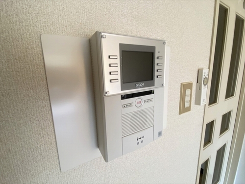 セキュリティ　モニター付きインターホン
