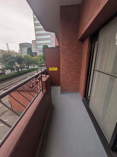 バルコニー　バルコニー