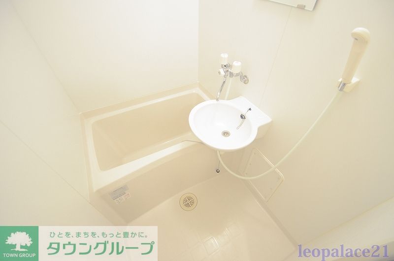 洗面設備　バス