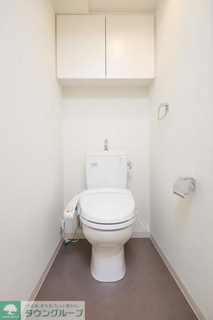 トイレ　※写真は同タイプ住戸です。