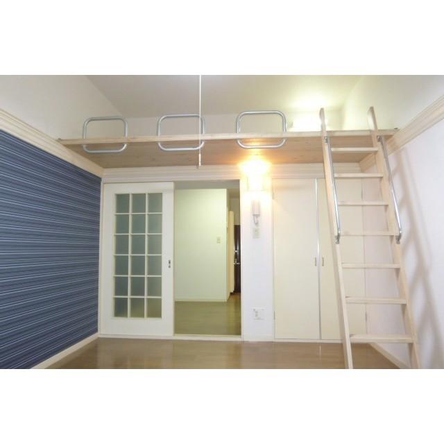 居室・リビング　きれいな洋室です