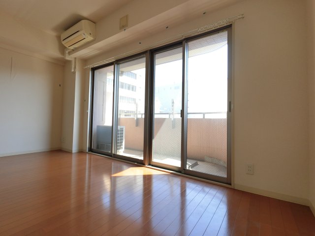 居室・リビング　※角部屋タイプ