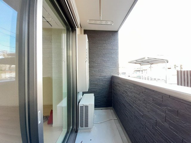 バルコニー　バルコニーがあります