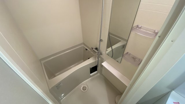 バス・シャワールーム　きれいなお風呂です