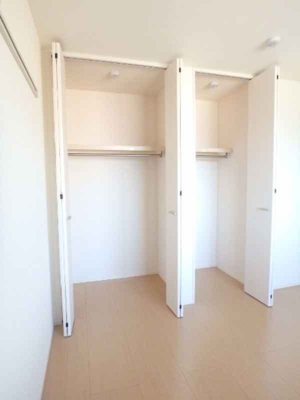 収納　図面と現状が相違がある場合には現状を優先．．．