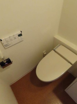 トイレ　トイレ