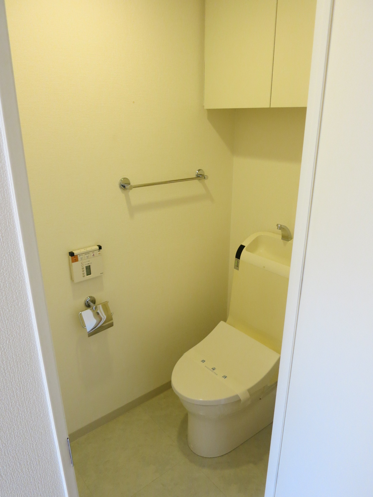 トイレ　別部屋参考写真