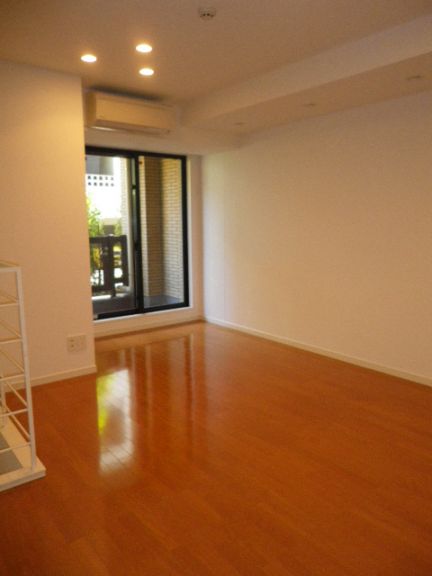 居室・リビング　別部屋参考写真