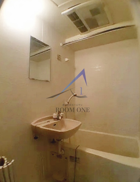 洗面設備　洗面台です。