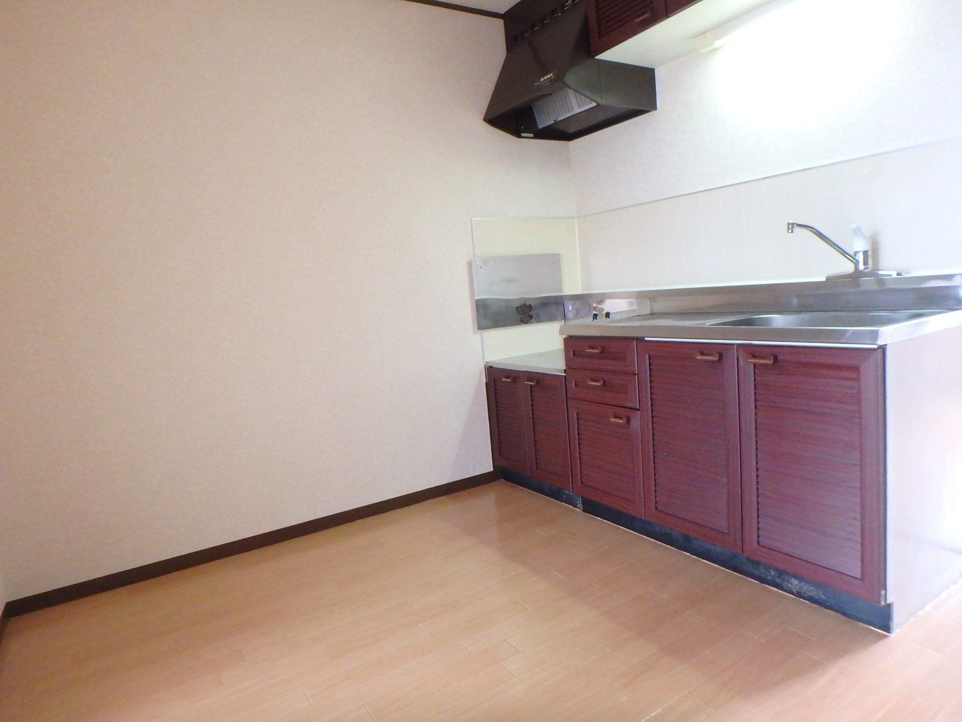 キッチン　同建物別号室