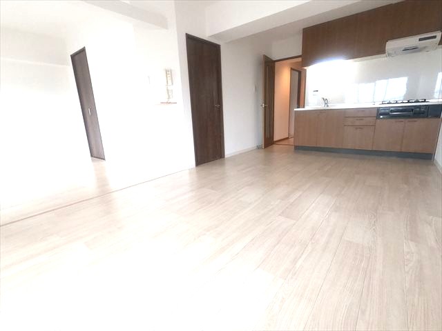 居室・リビング　リビング14帖