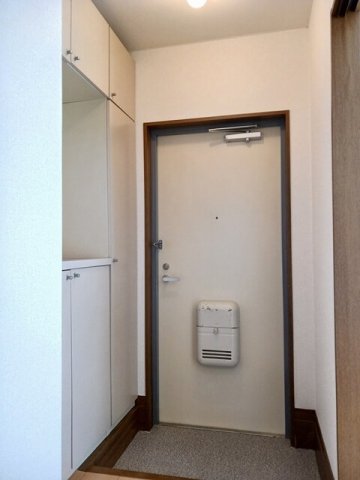 玄関　ゆったりとした玄関です