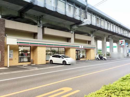 コンビニ　セブンイレブン JR高島駅西店（コンビニ）まで507m