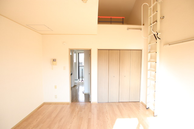 居室・リビング　洋室６帖