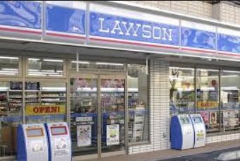 コンビニ　ローソン向島1丁目店（コンビニ）まで108m