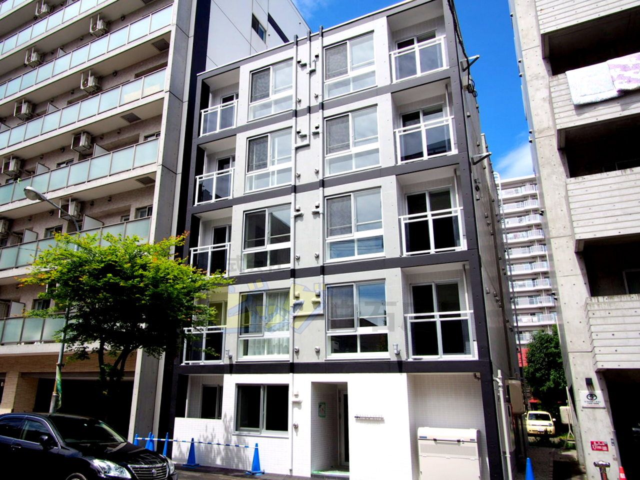 建物外観　Ｗｉ－Ｆｉ対応ネット無料導入のマンション募集開始です♪