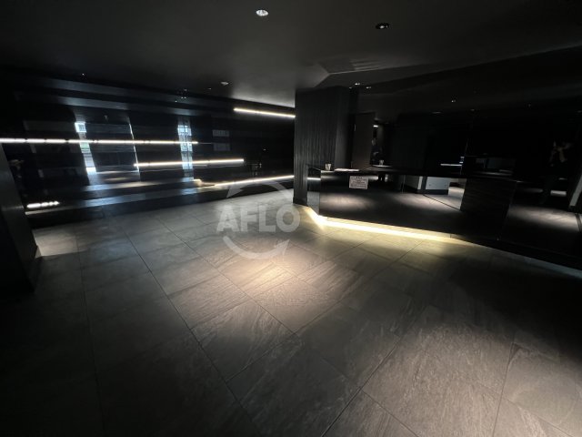 ロビー　サムティ大阪GRAND EASTII　ロビー