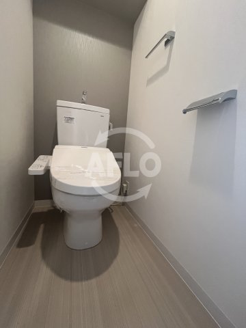 トイレ　サムティ大阪GRAND EASTII　トイレ