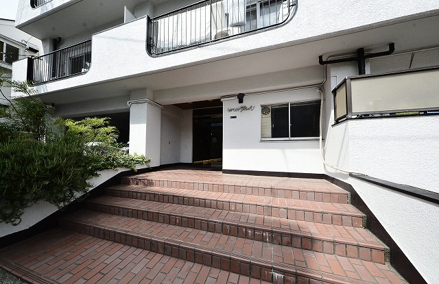 エントランス　エントランス