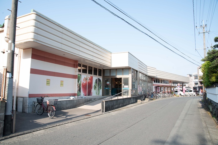 スーパー　にしてつストアレガネット小郡（スーパー）まで220m