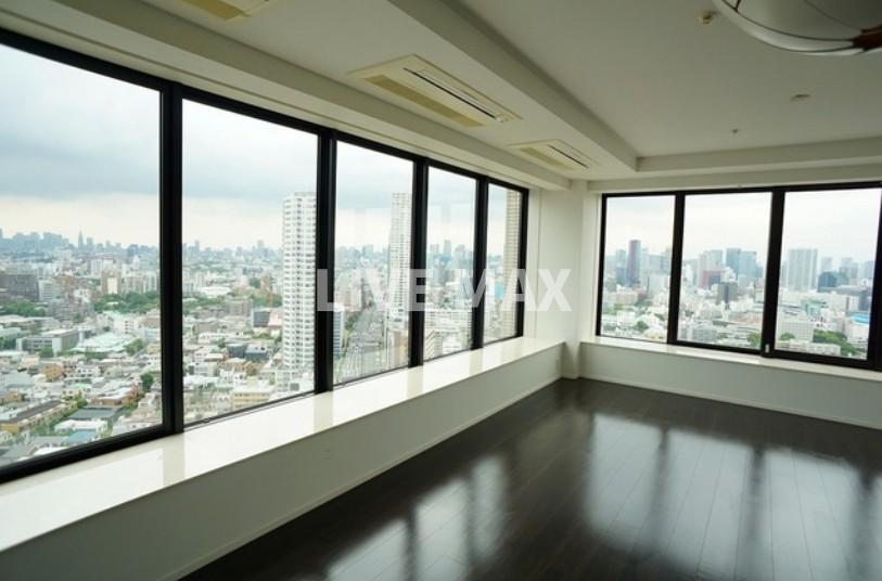 居室・リビング　別号室参考写真