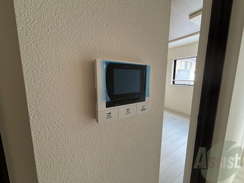 セキュリティ　インターホンで来客確認ができます。安心ですね。