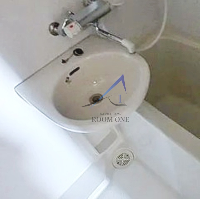 洗面設備　洗面台です。