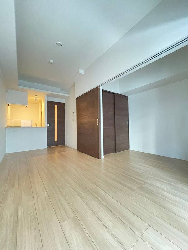 居室・リビング　※同物件別部屋参考画像