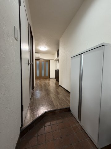 居室・リビング　?