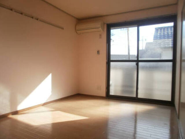 居室・リビング　６帖洋室