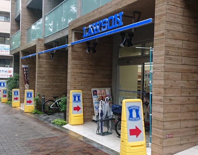 コンビニ　ローソン杉並阿佐ヶ谷北一丁目店（コンビニ）まで223m