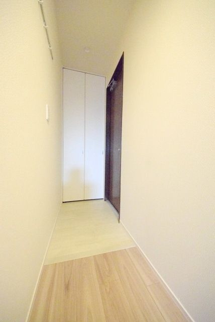 玄関　同施工別号室参考写真