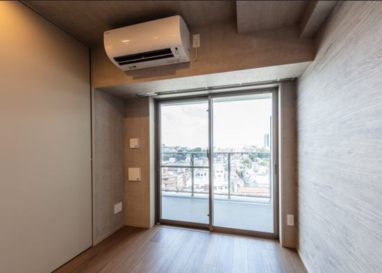 居室・リビング　☆明るい居間☆