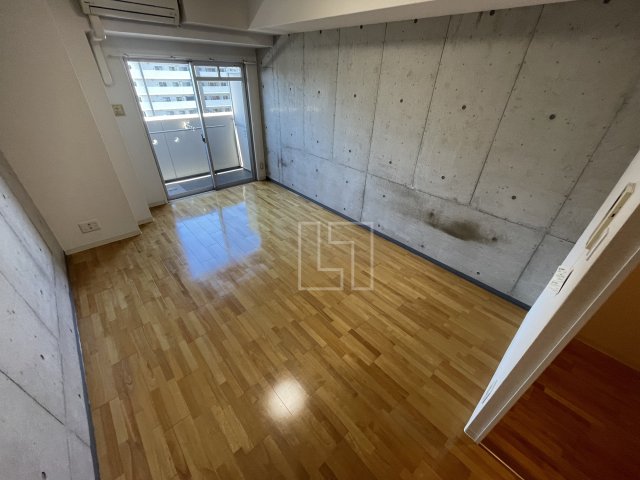 居室・リビング　エグゼ難波東　洋室