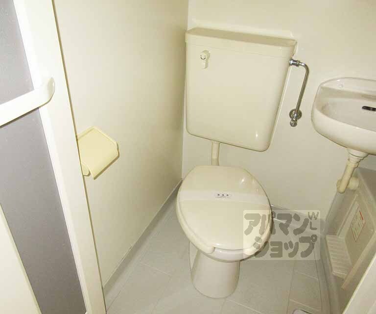 トイレ　シンプルトイレ