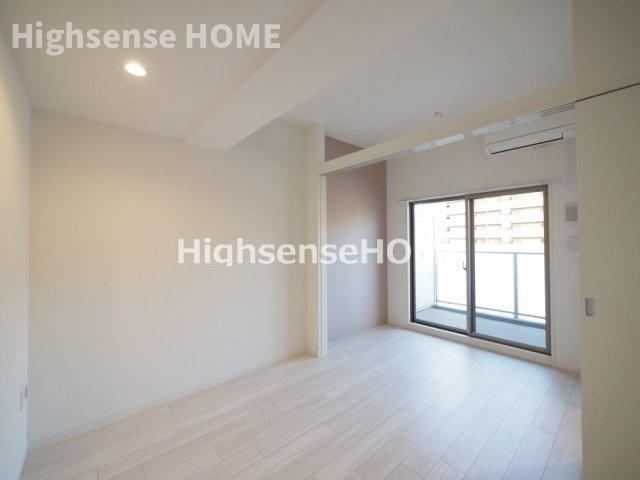 居室・リビング　コンパクトで使いやすい洋室です