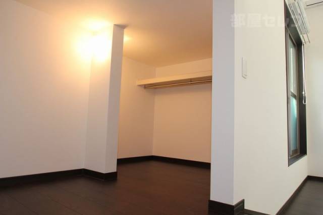 収納　収納はアンダーロフト部にあります