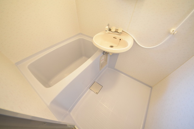 バス・シャワールーム　～さっぱりしましょう～