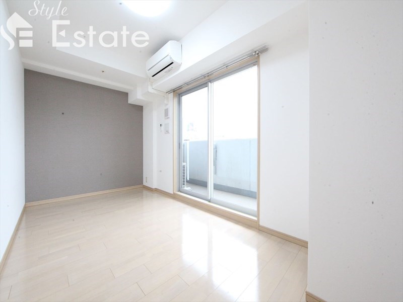 居室・リビング　内装