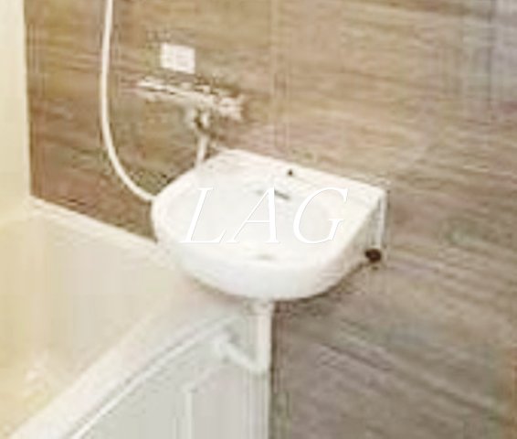 洗面設備　洗面台です。