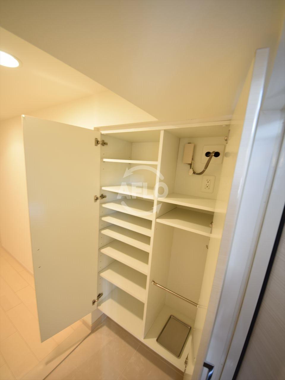 収納　リッツ難波パークサイド　シューズボックス