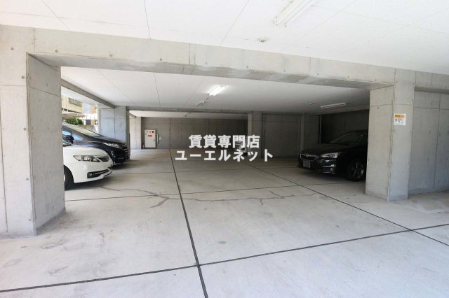 駐車場　敷地内駐車場あり◎
