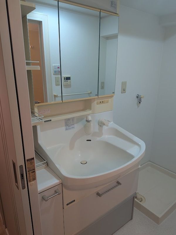 洗面設備　☆嬉しい独立洗面台☆