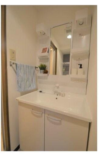 洗面設備　室内写真はイメージです （入居時家具等撤去）