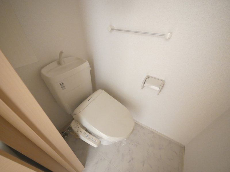 トイレ　ウォシュレット