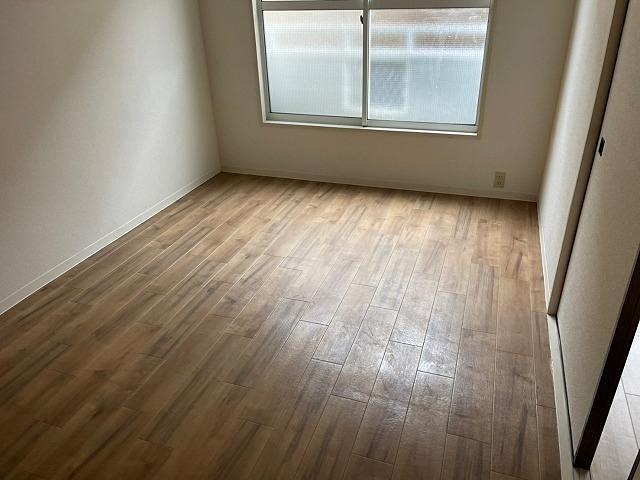 その他部屋・スペース　フローリングのきれいなお部屋です。